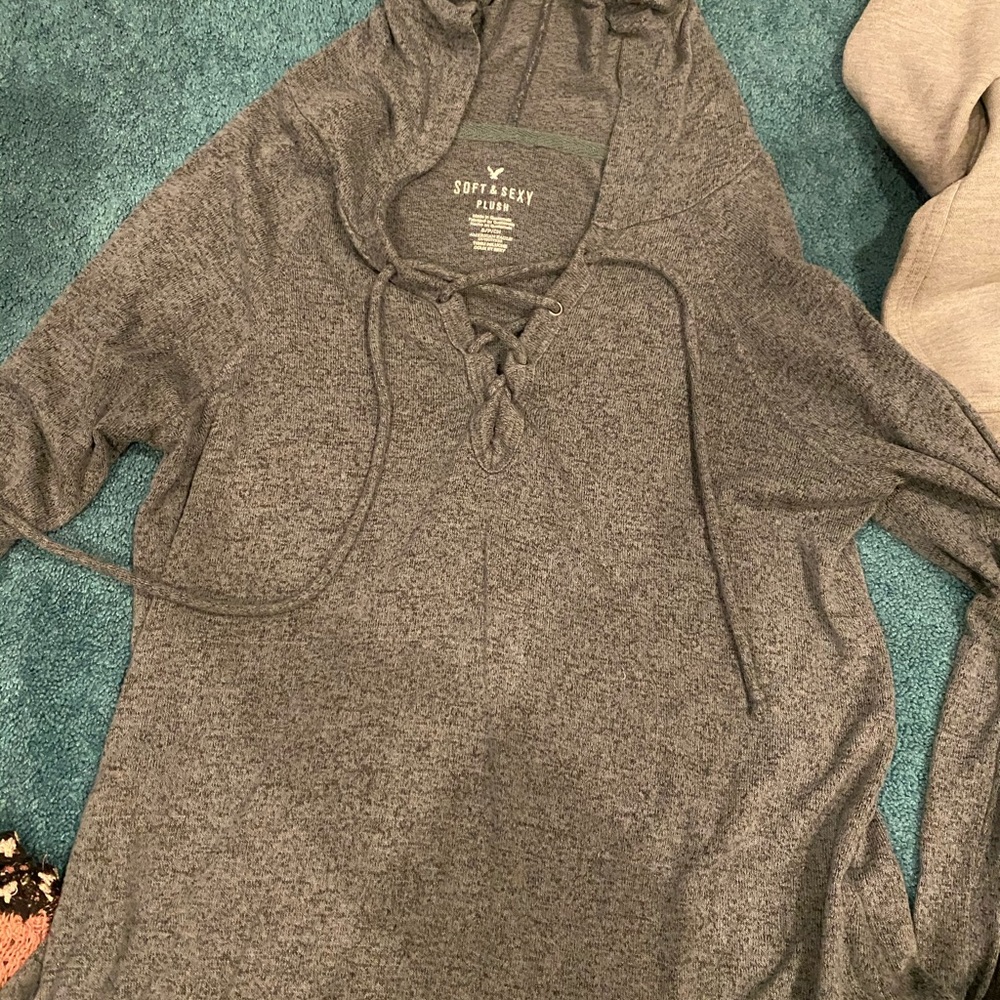 Hooded long sleeve